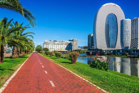 Batum Gezilecek Yerler ve Gezi Rehberi